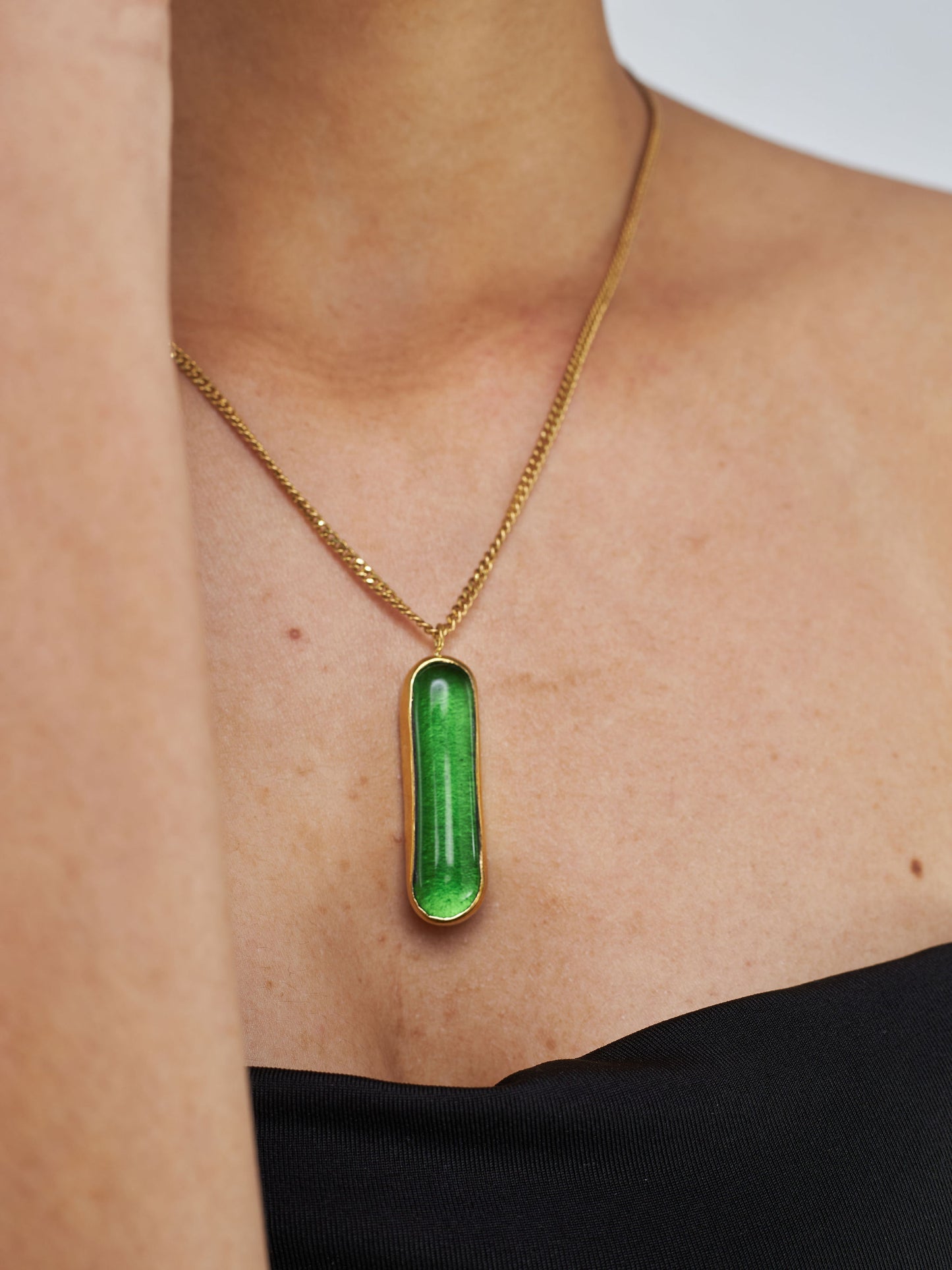 Wasili Pendant Necklace