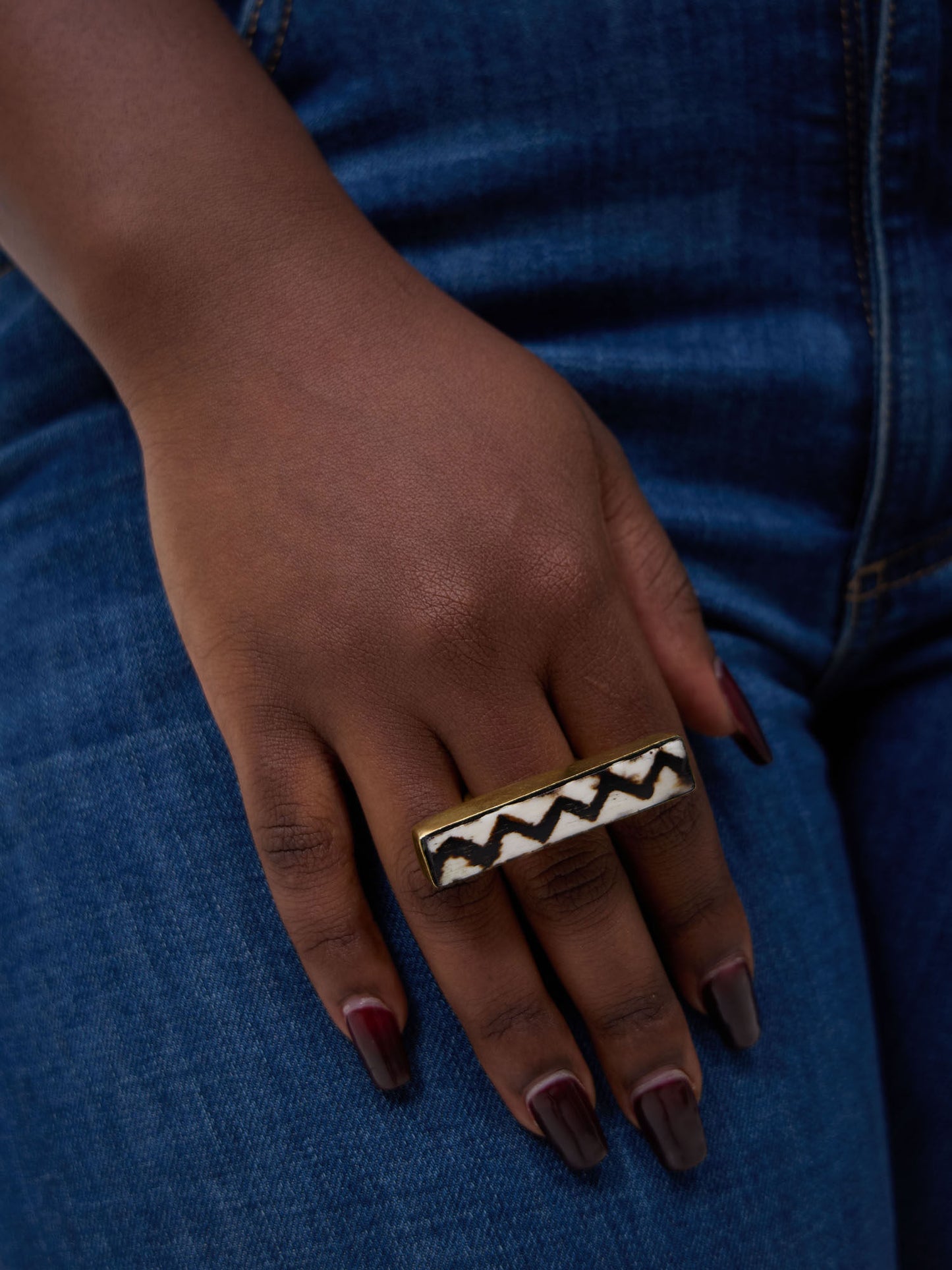 Mzizi Bar Ring